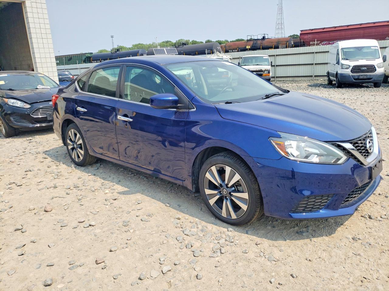 2019 Nissan Sentra Sv - Фото 4