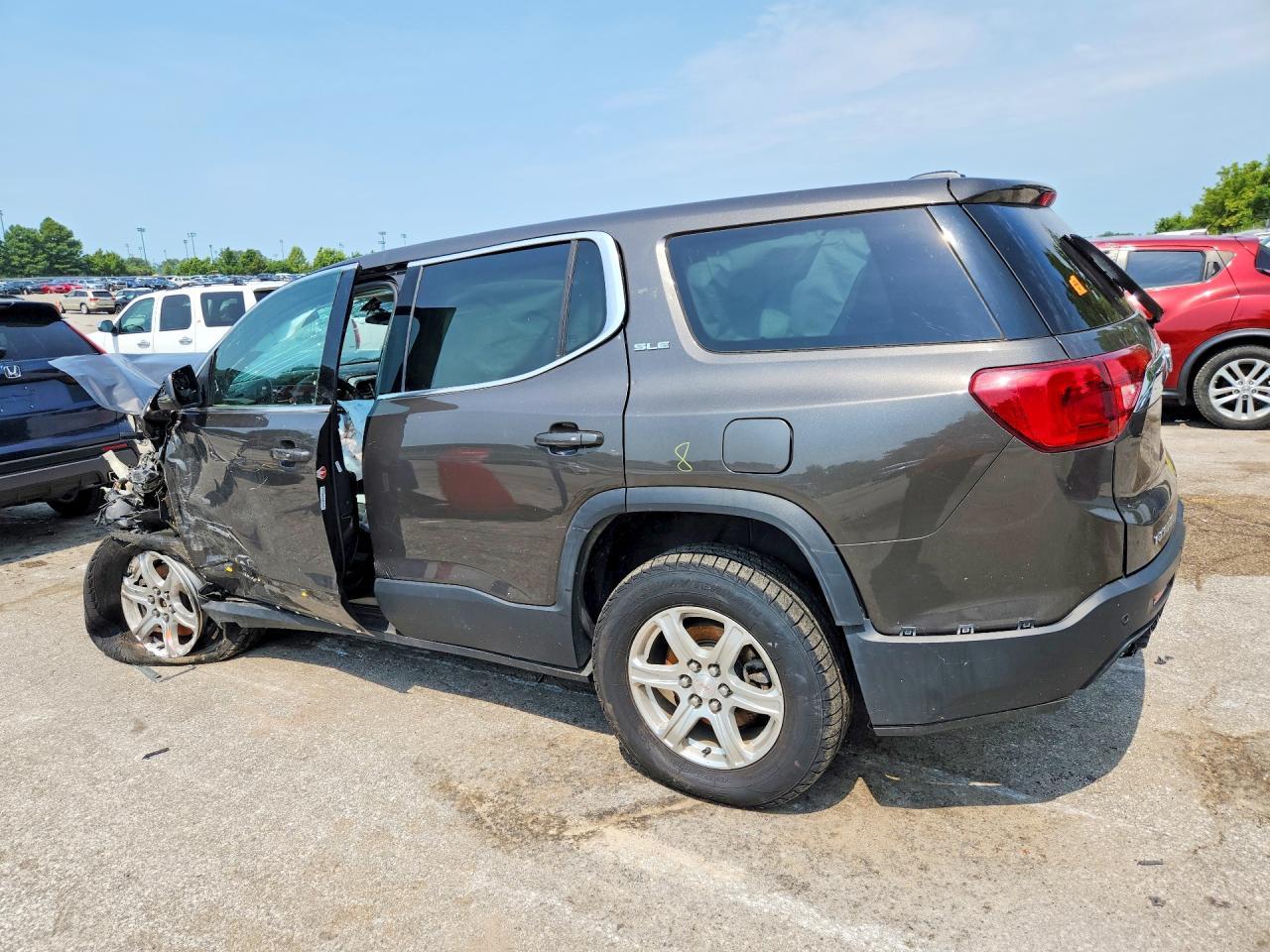 2019 GMC Acadia Sle - Фото 2