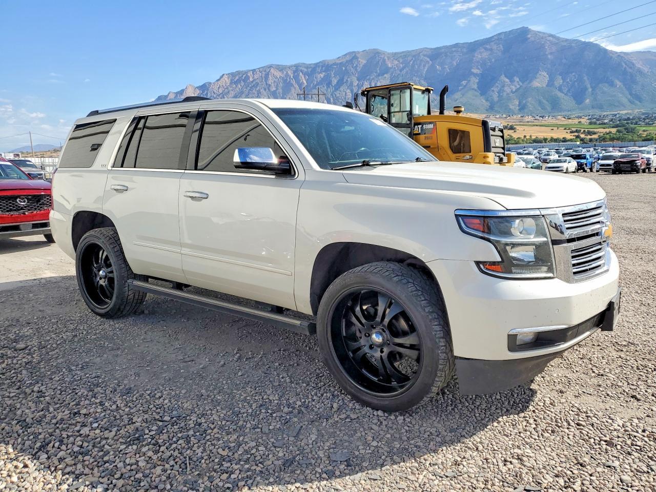 2015 Chevrolet Tahoe K1500 Ltz - Image 4