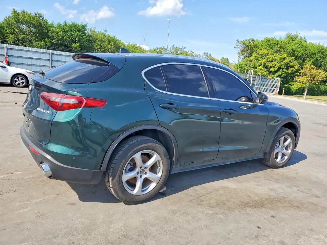 2019 Alfa Romeo Stelvio - Фото 3