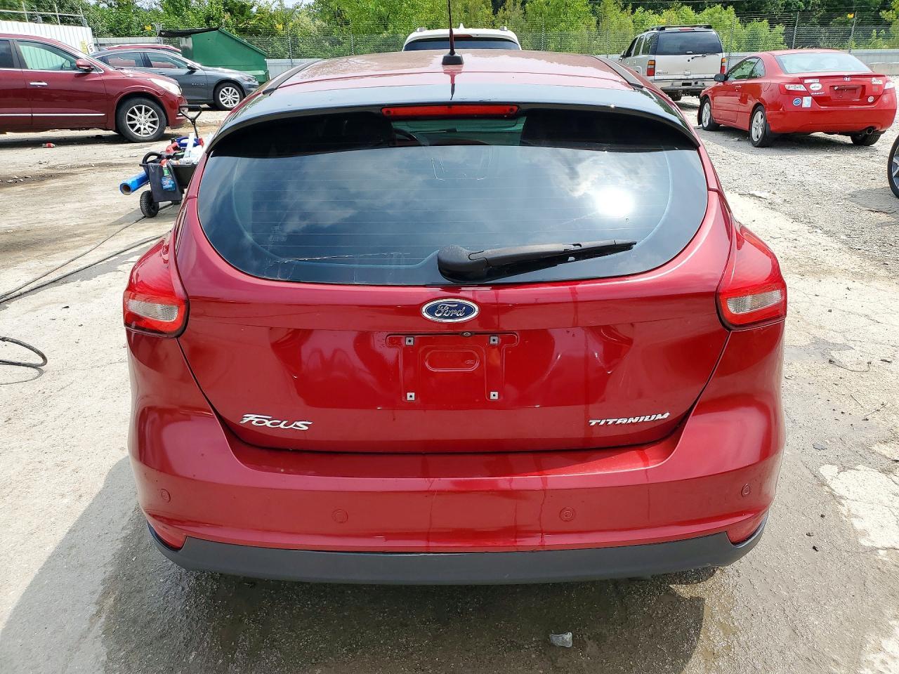 2017 Ford Focus Titanium - Фото 6