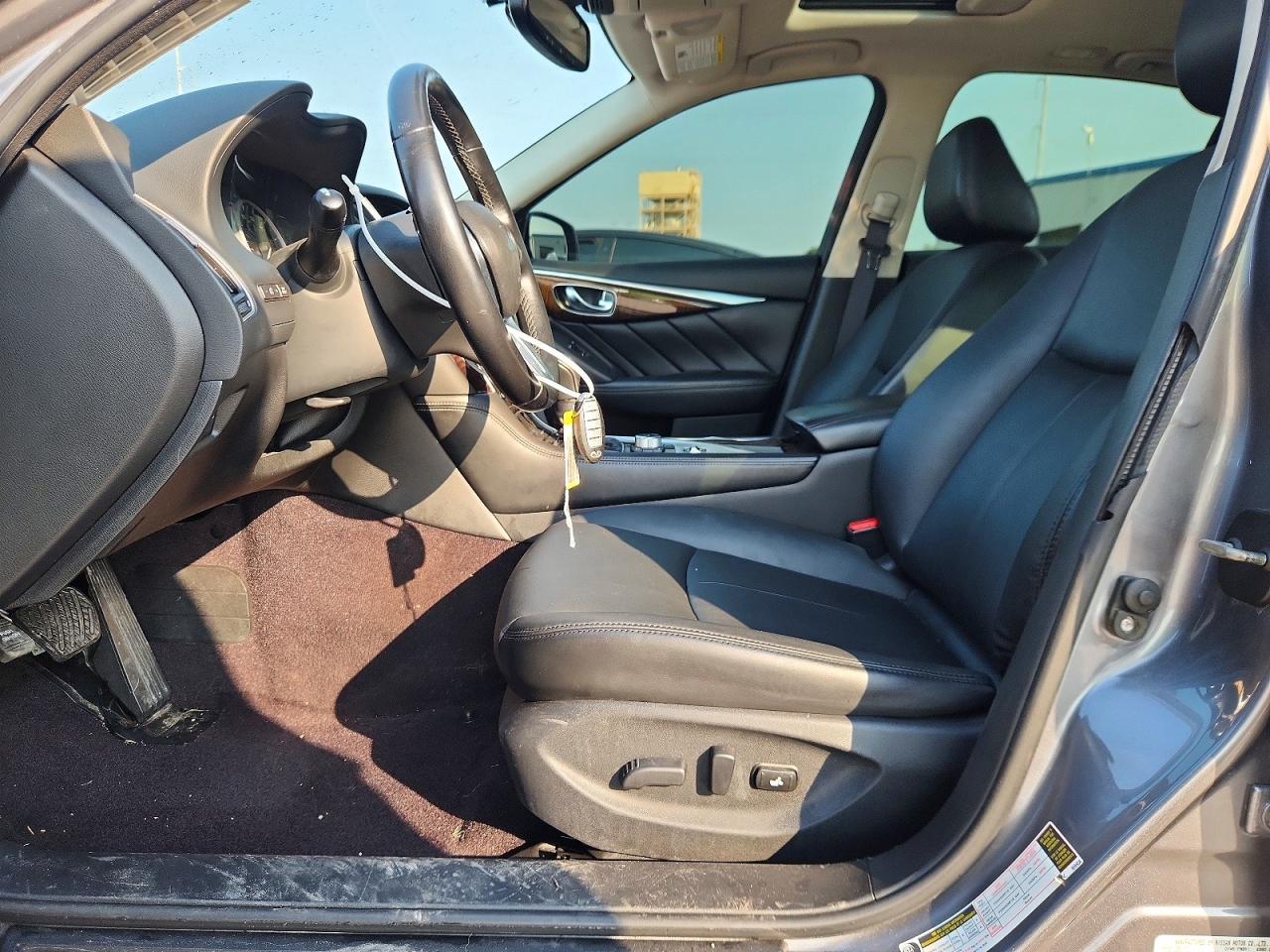 2018 Infiniti Q50 3.0T Luxe - Image 7