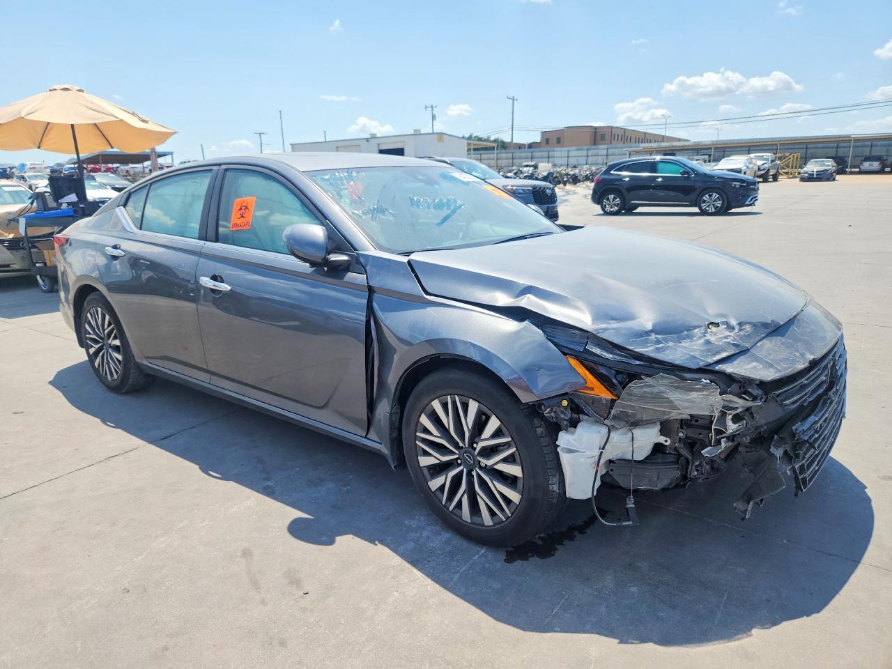 2024 Nissan Altima Sv - Image 4