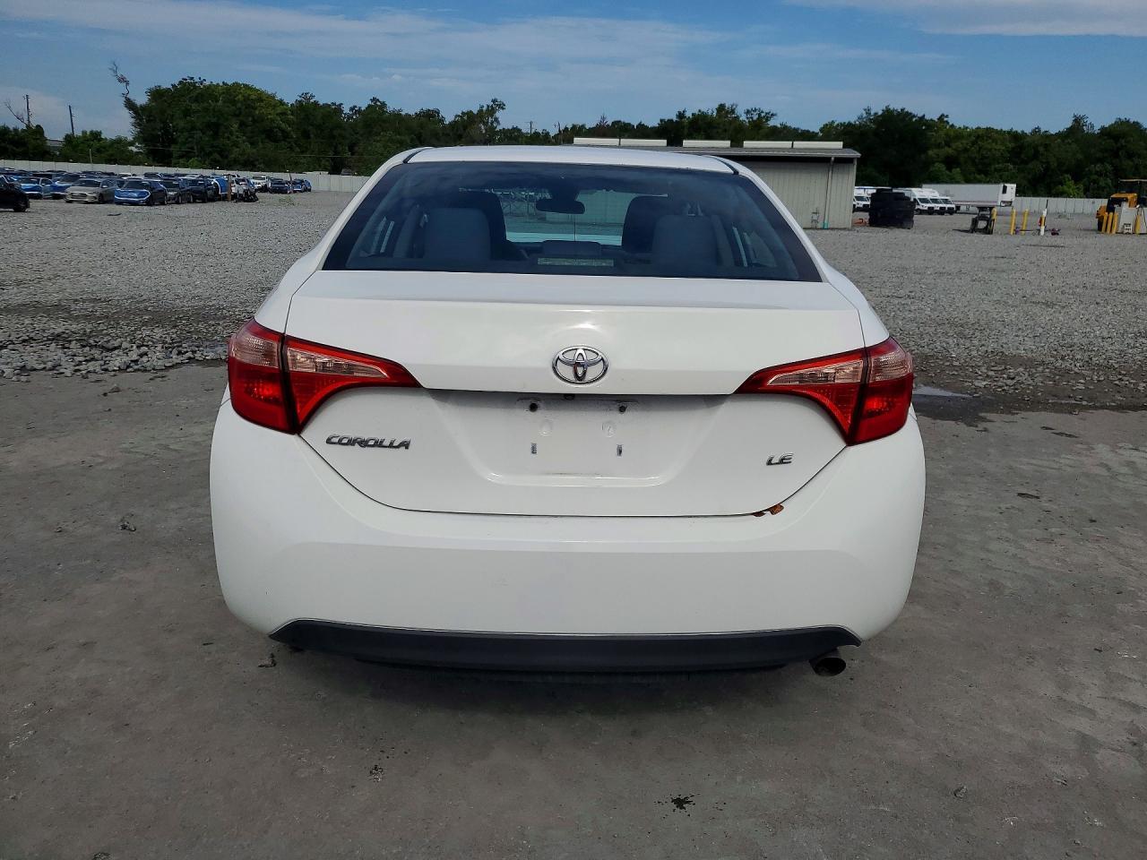 2018 Toyota Corolla Le - Фото 6
