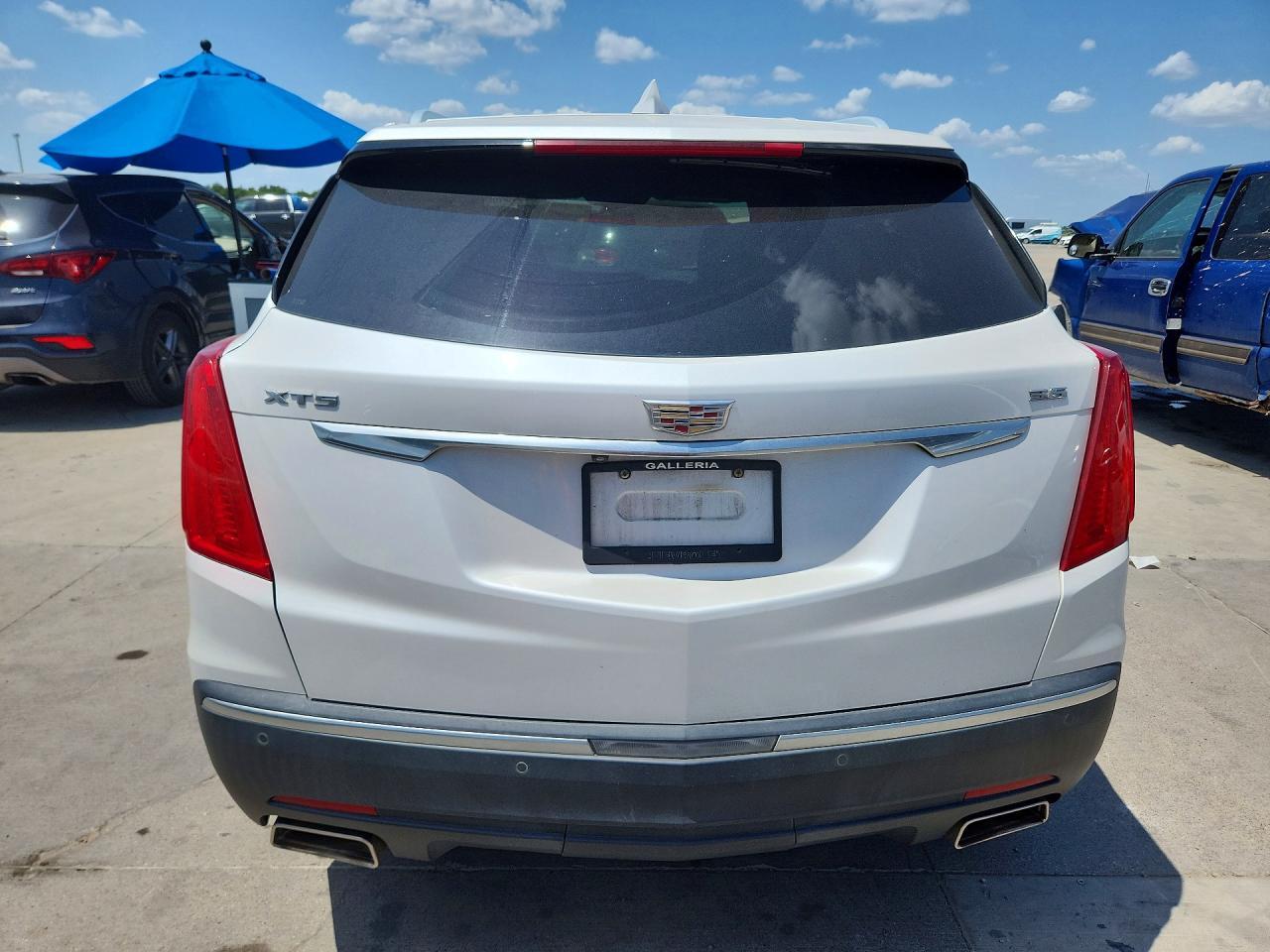 2017 Cadillac Xt5 Premium Luxury - Image 6