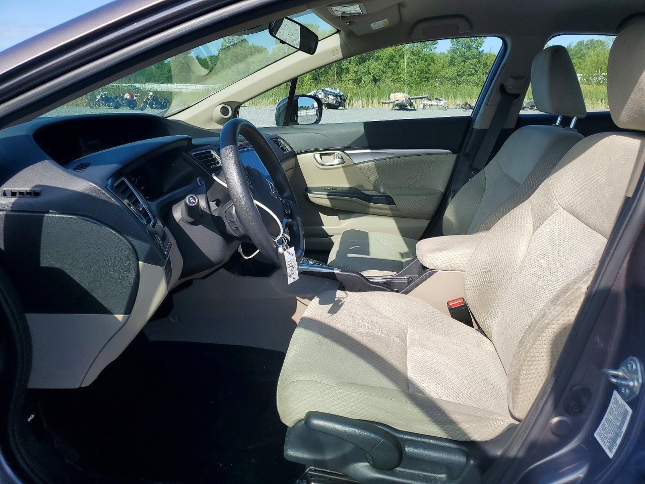 2014 Honda Civic Hybrid - Image 7