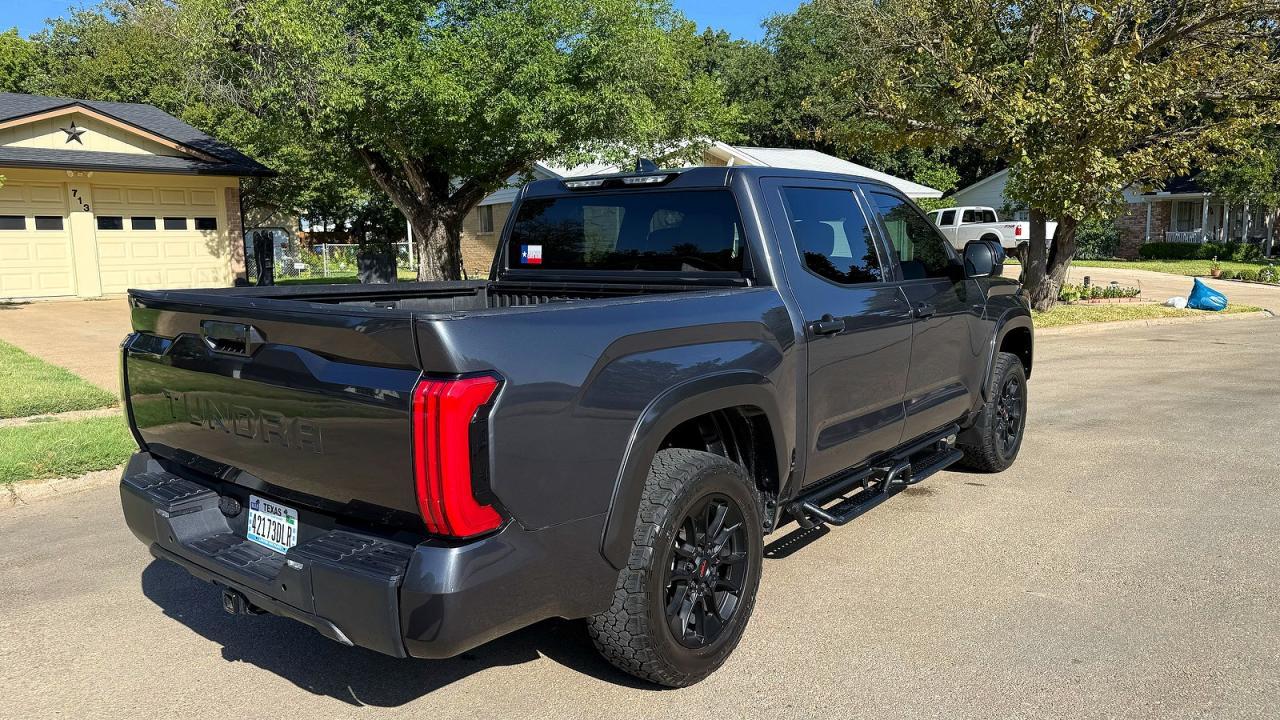 2026 Toyota Tundra Crewmax Sr - Image 4
