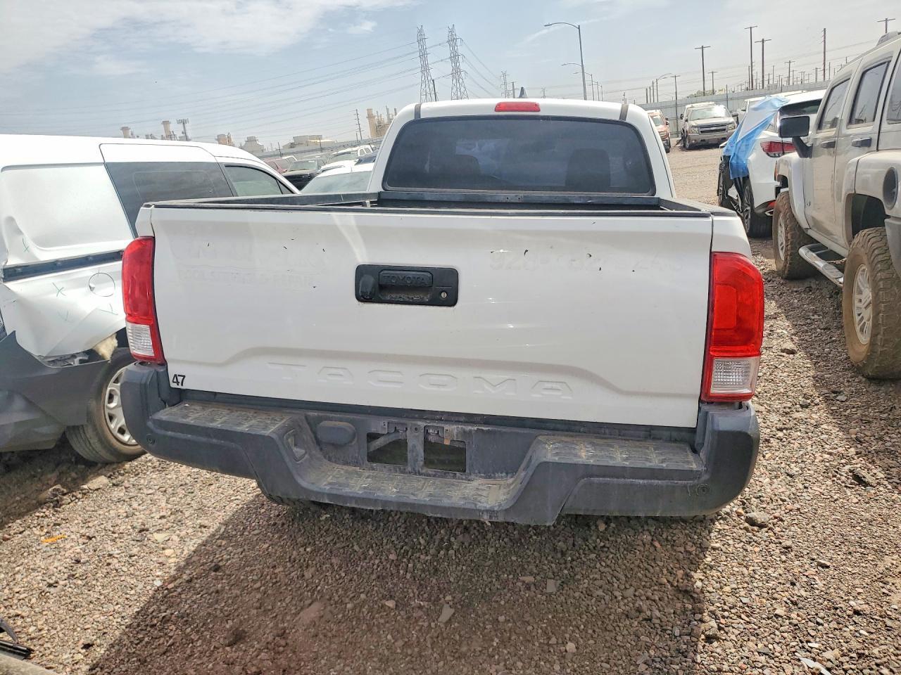2016 Toyota Tacoma Sr - Фото 6