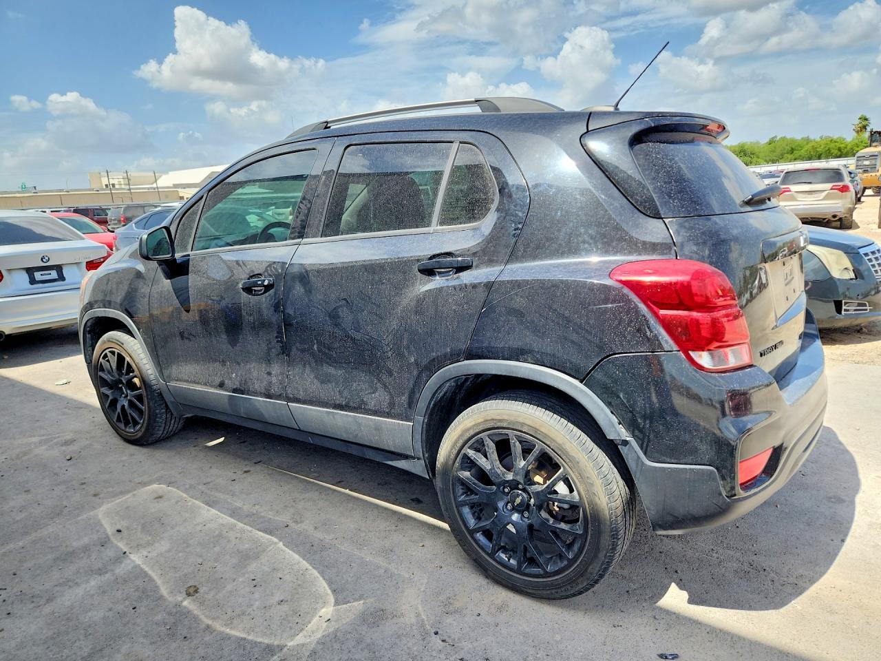 2020 Chevrolet Trax 1Lt - Фото 2