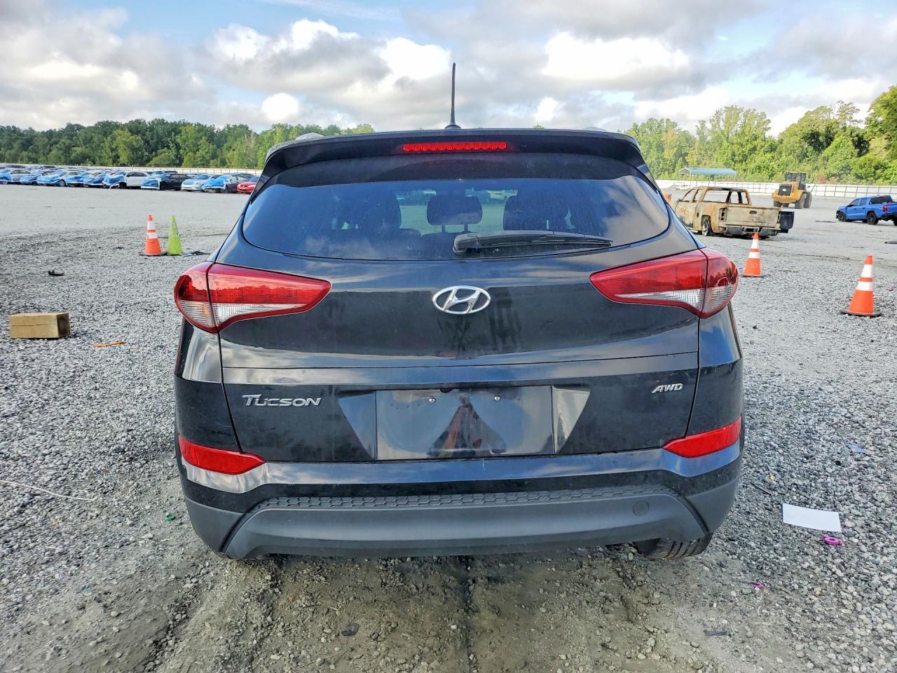 2017 Hyundai Tucson Se - Image 6