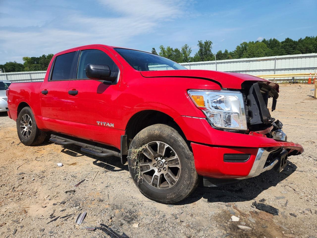 2022 Nissan Titan S - Image 4