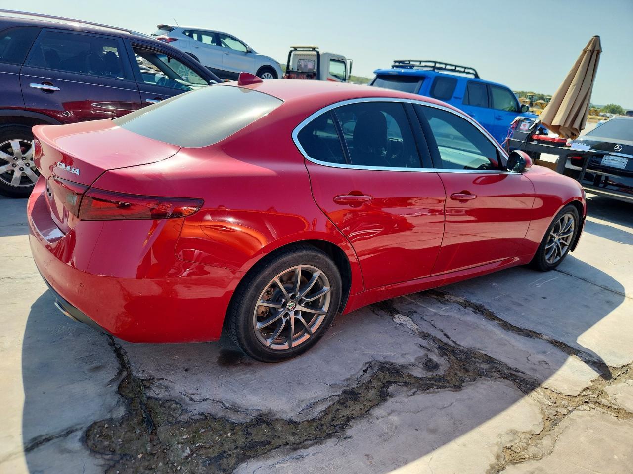 2020 Alfa Romeo Giulia - Image 3