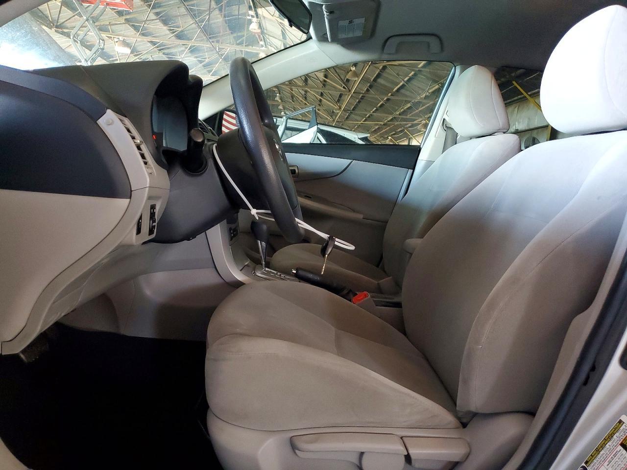 2013 Toyota Corolla Le - Фото 7