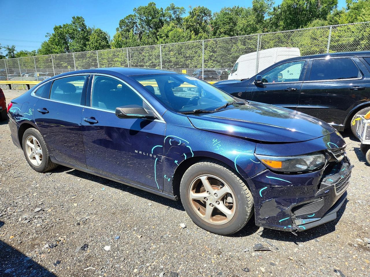 2017 Chevrolet Malibu Ls - Image 4