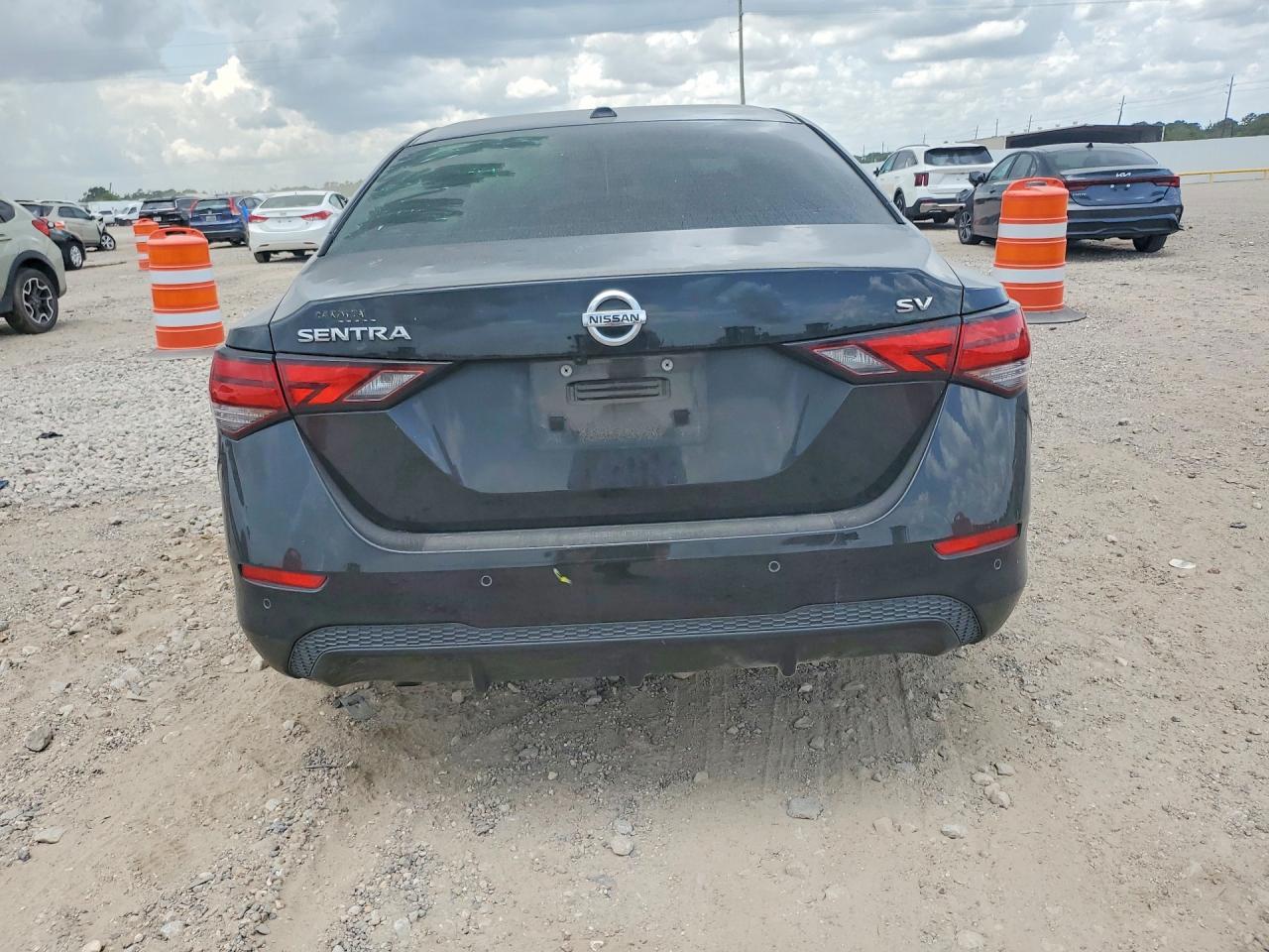 2022 Nissan Sentra Sv - Image 6