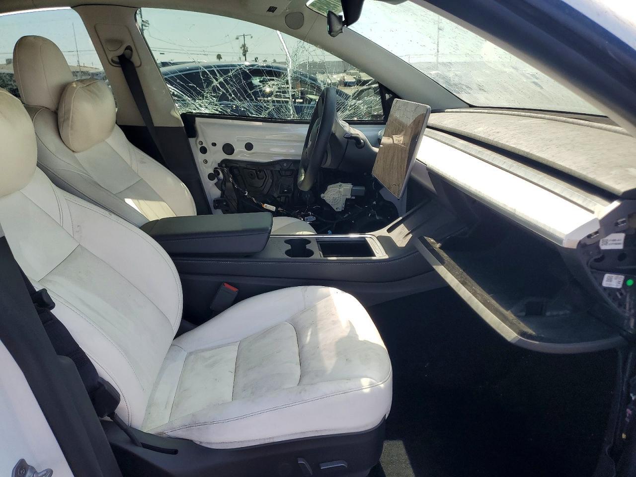2021 Tesla Model Y - Фото 7
