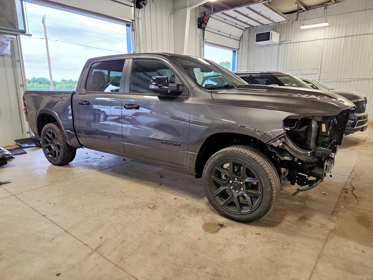 2026 Ram 1500 Laramie - Фото 4