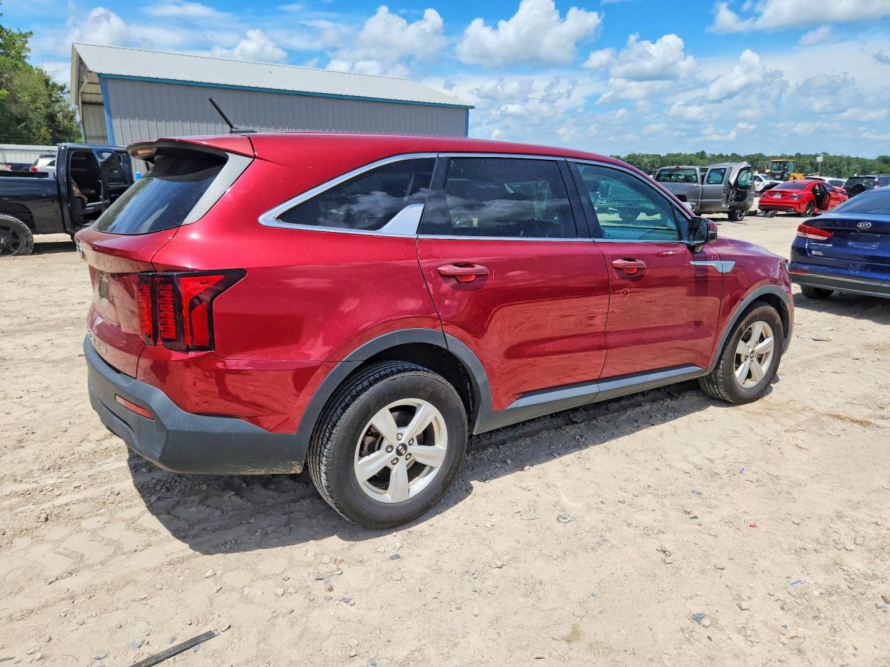 2021 Kia Sorento Lx - Фото 3