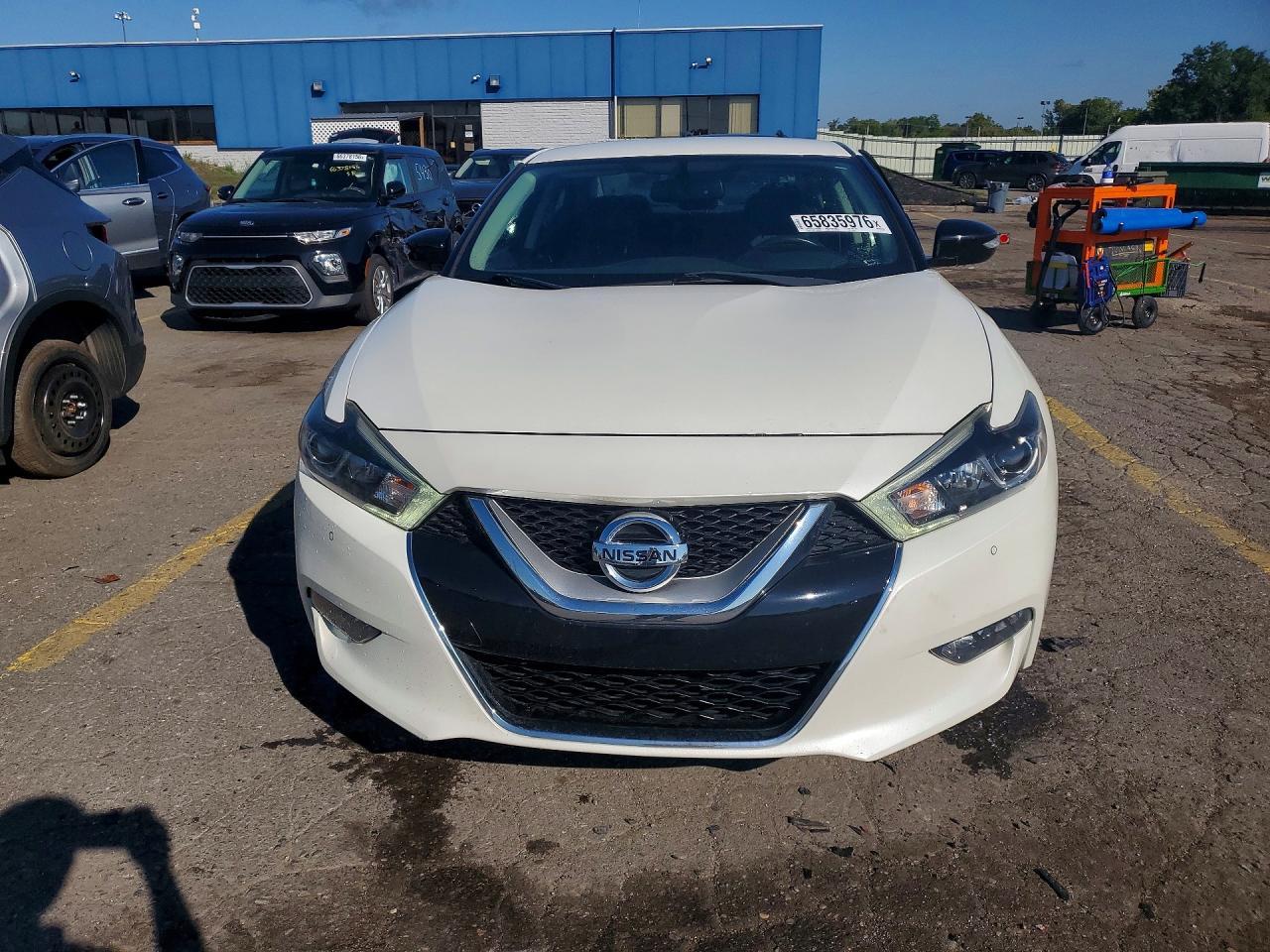 2017 Nissan Maxima 3.5 Sv - Image 5