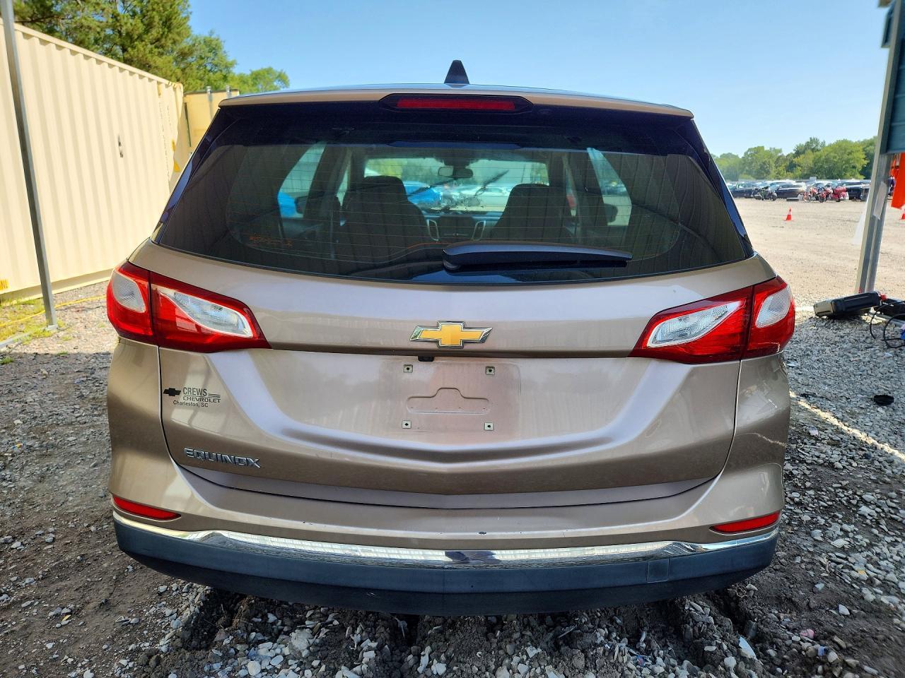 2018 Chevrolet Equinox Ls - Фото 6