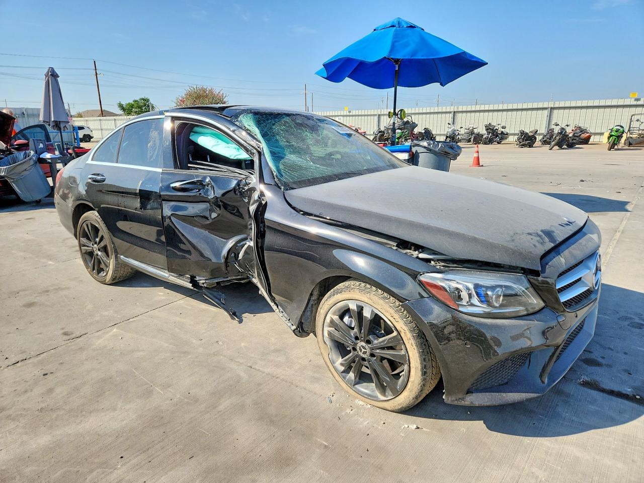 2020 Mercedes-Benz C 300 4Matic - Фото 4