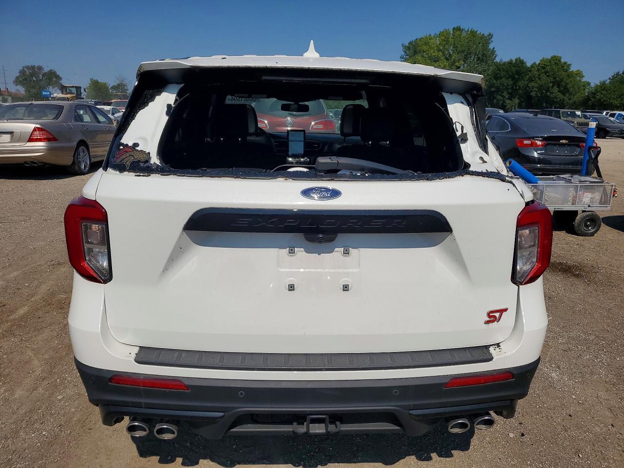 2022 Ford Explorer St - Image 6
