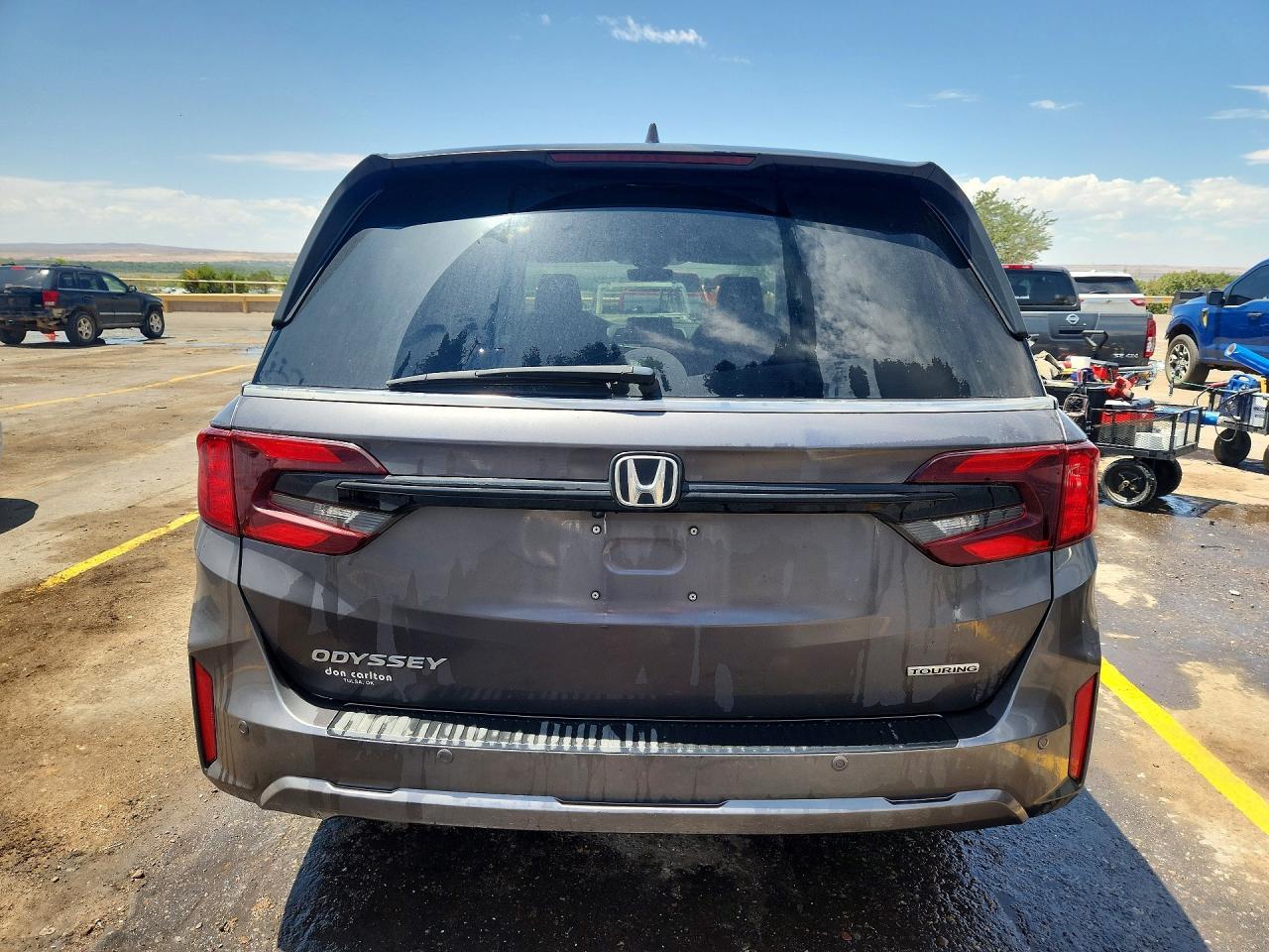 2025 Honda Odyssey Touring - Фото 6