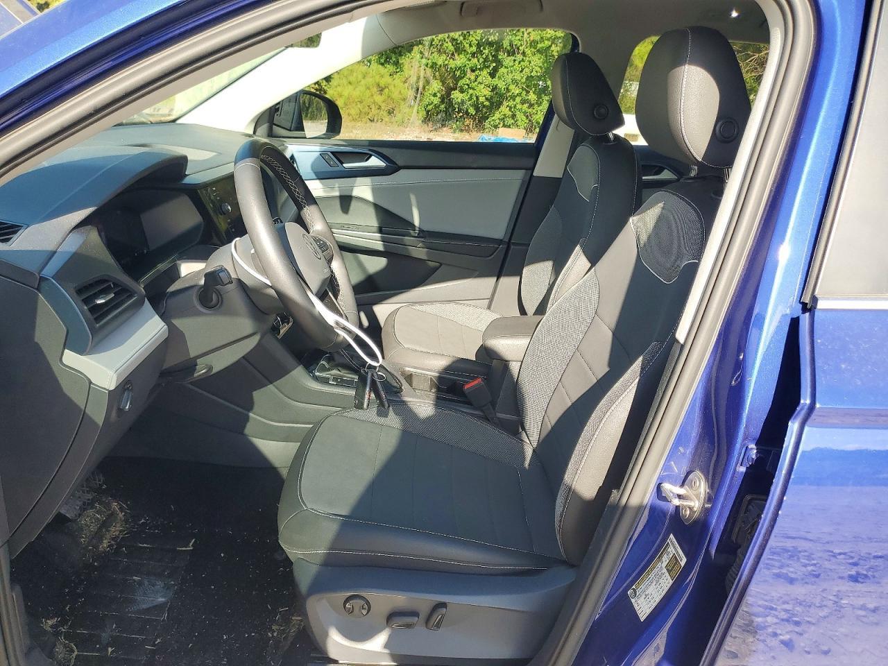 2024 Volkswagen Taos Se - Фото 7
