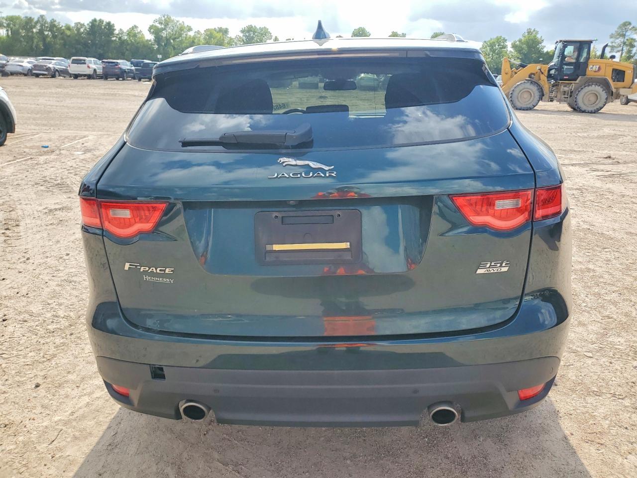 2017 Jaguar F-Pace Premium - Image 6