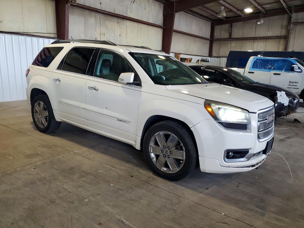2013 GMC Acadia Denali - Image 4