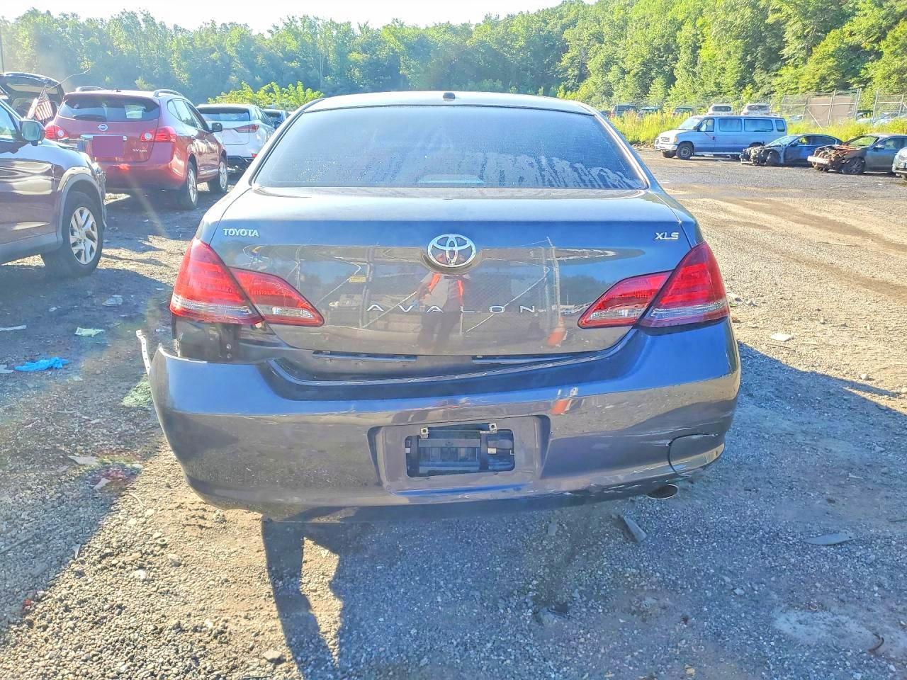 2010 Toyota Avalon Xls - Фото 6