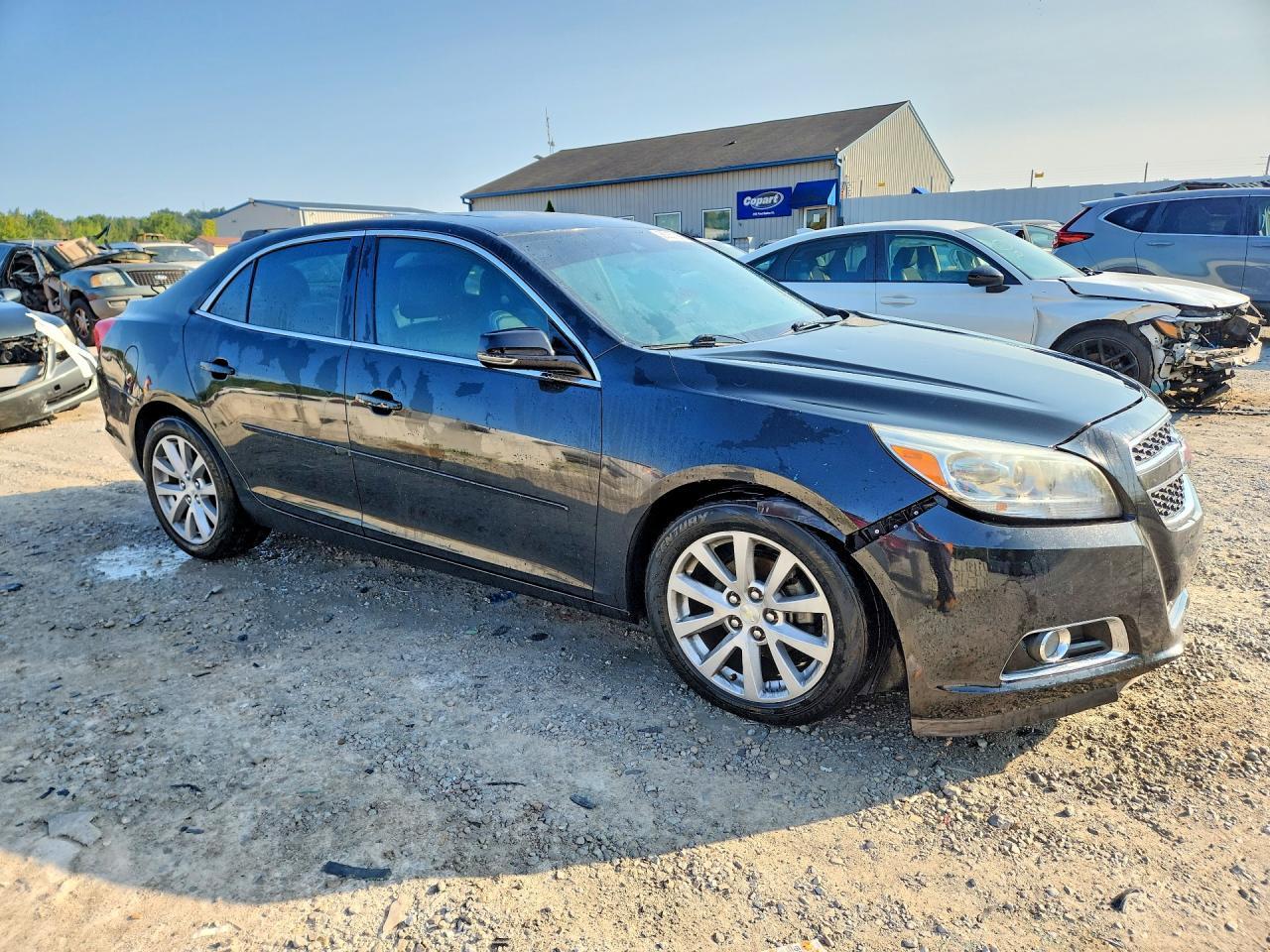 2013 Chevrolet Malibu 2Lt - Image 4