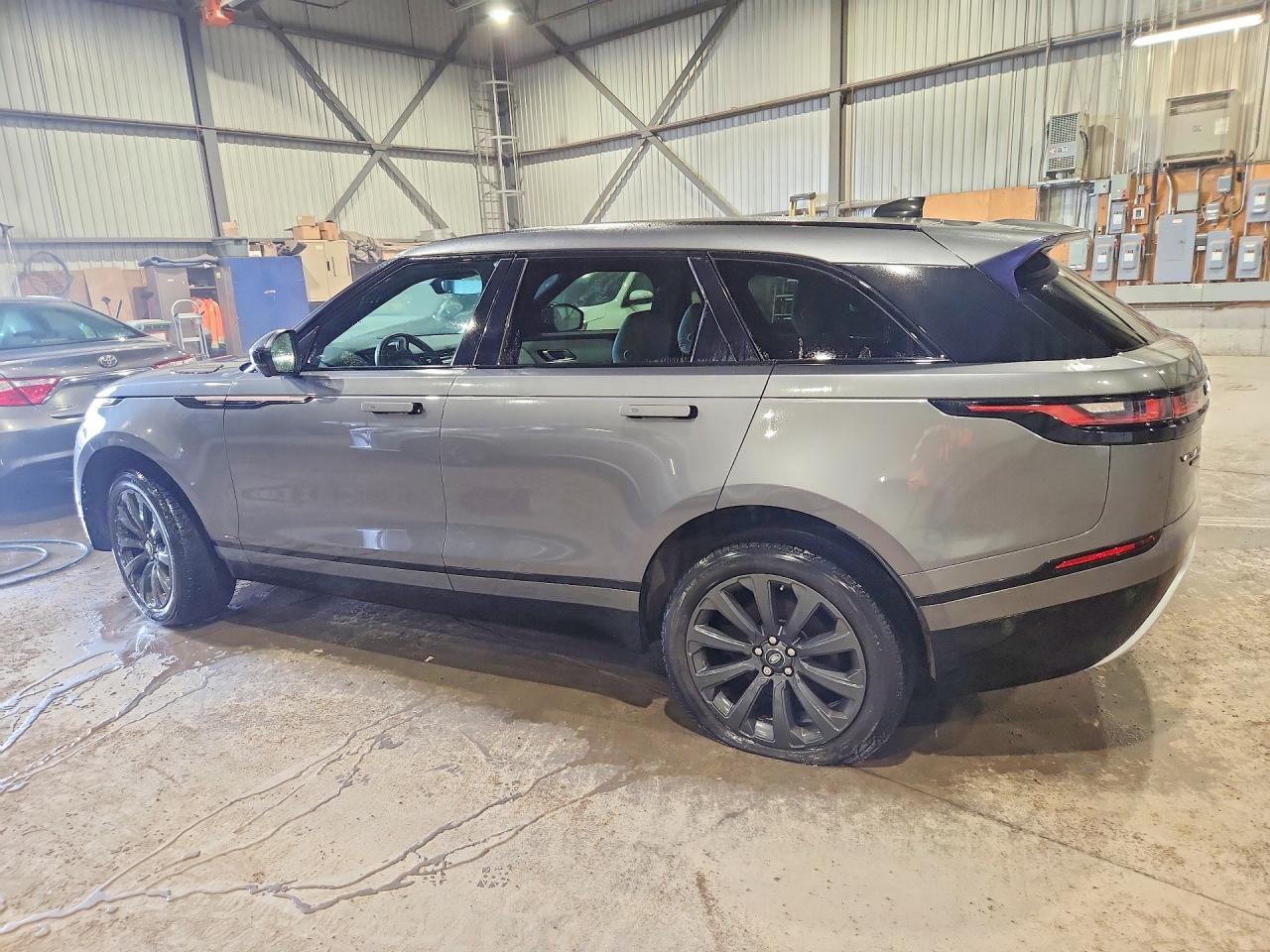 2019 Land Rover Range Rover Velar R-Dynamic S - Фото 2
