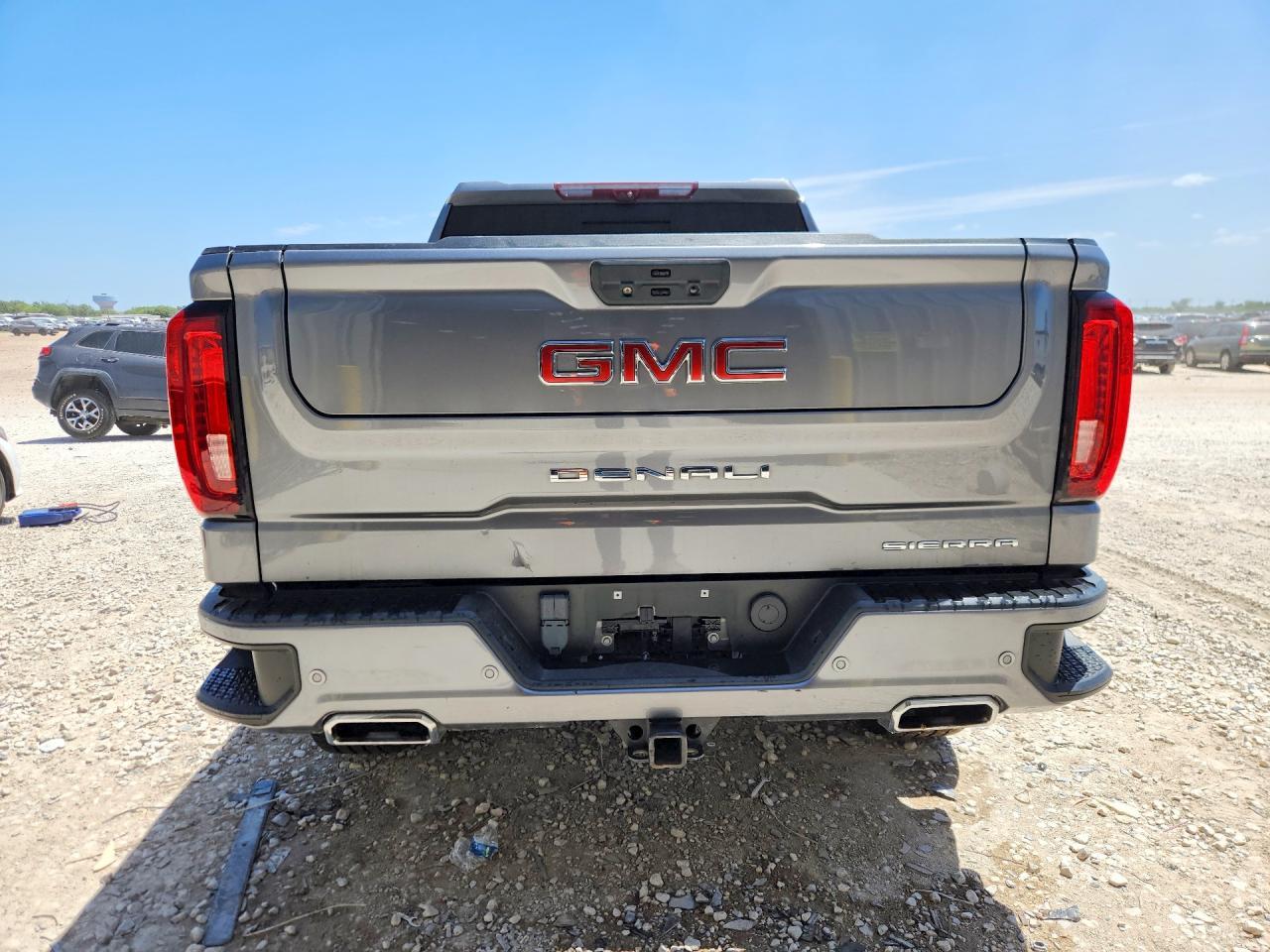 2022 GMC Sierra Limited K1500 Denali - Image 6
