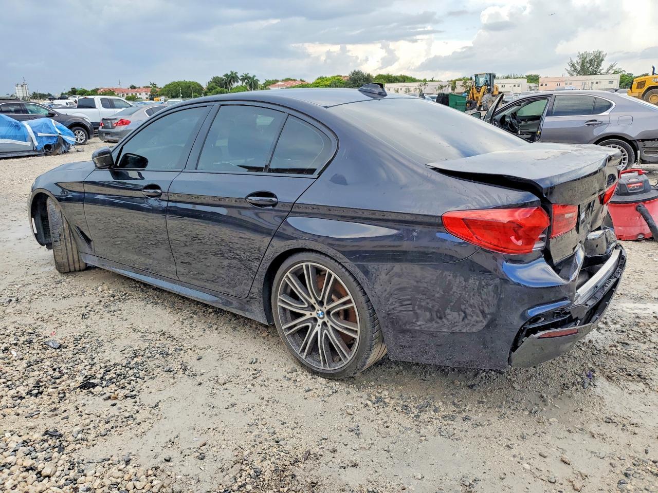 2020 BMW 540 I - Фото 2
