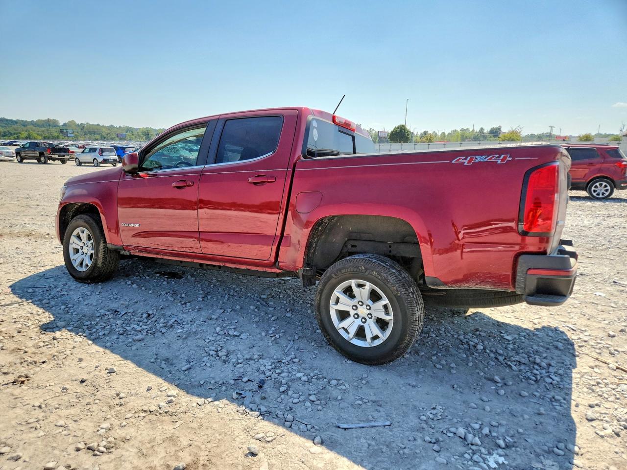 2017 Chevrolet Colorado Lt - Фото 2
