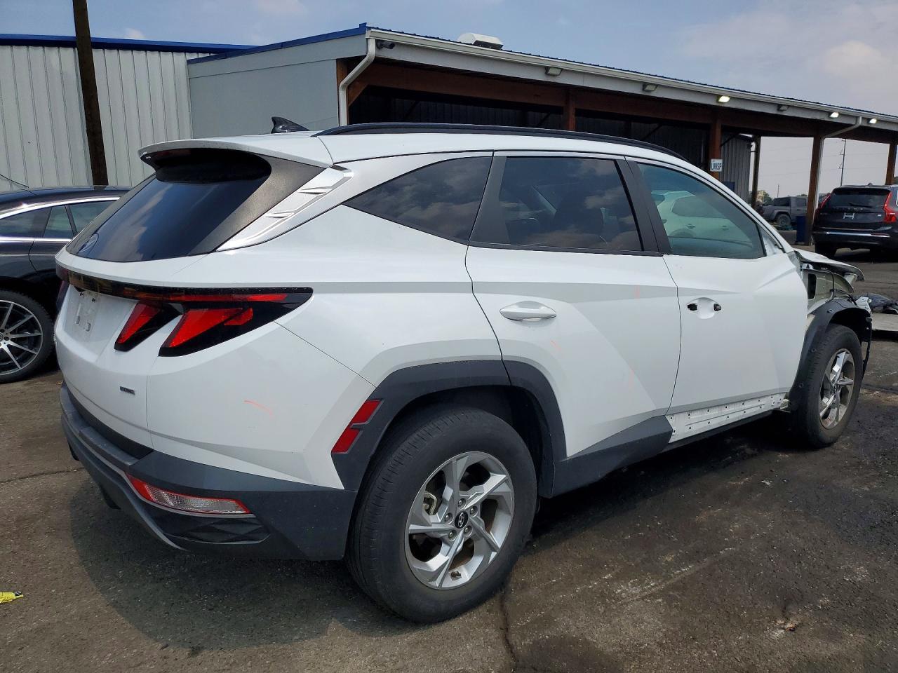 2024 Hyundai Tucson Sel - Image 3