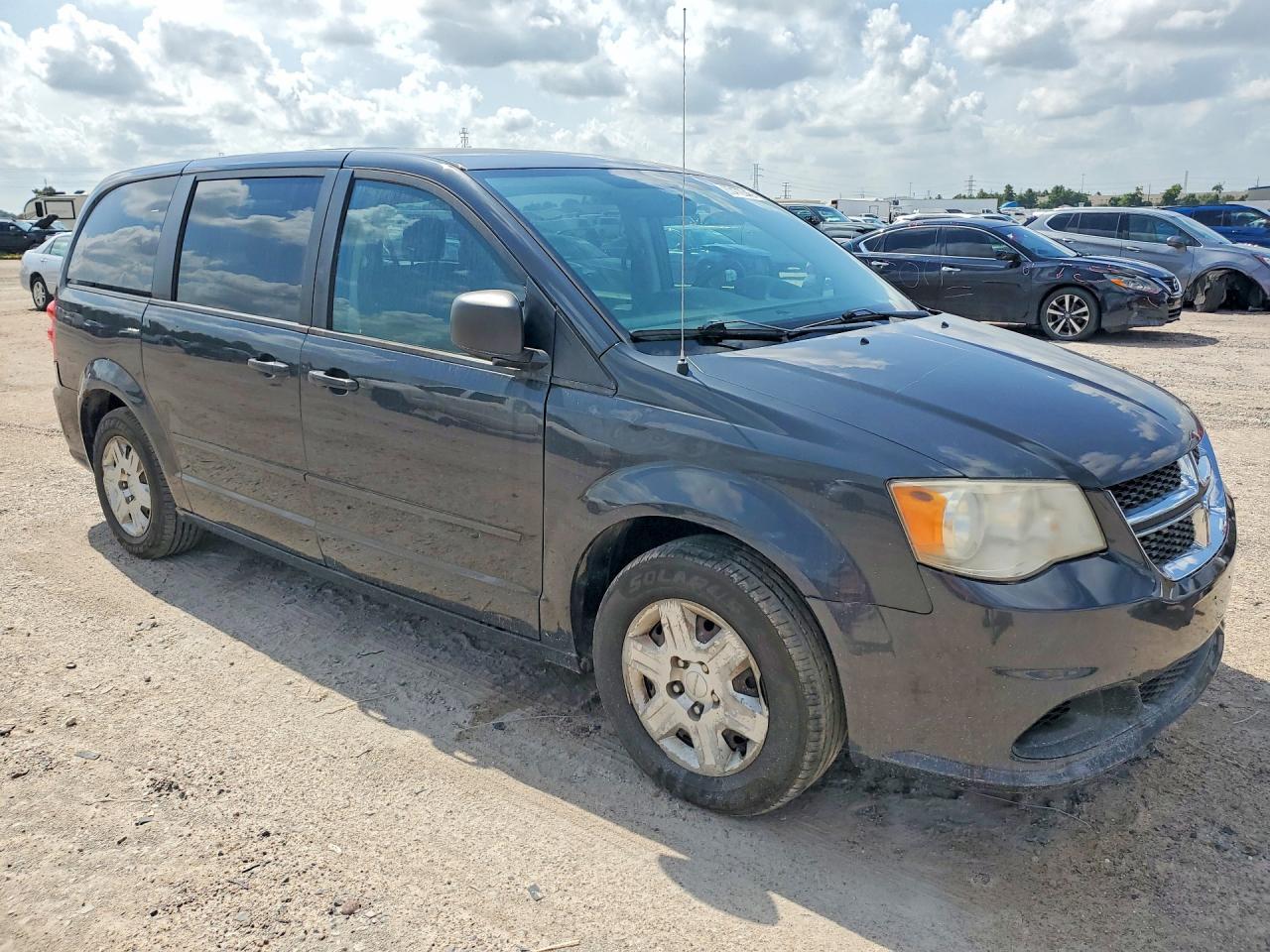 2011 Dodge Grand Caravan Express - Фото 4