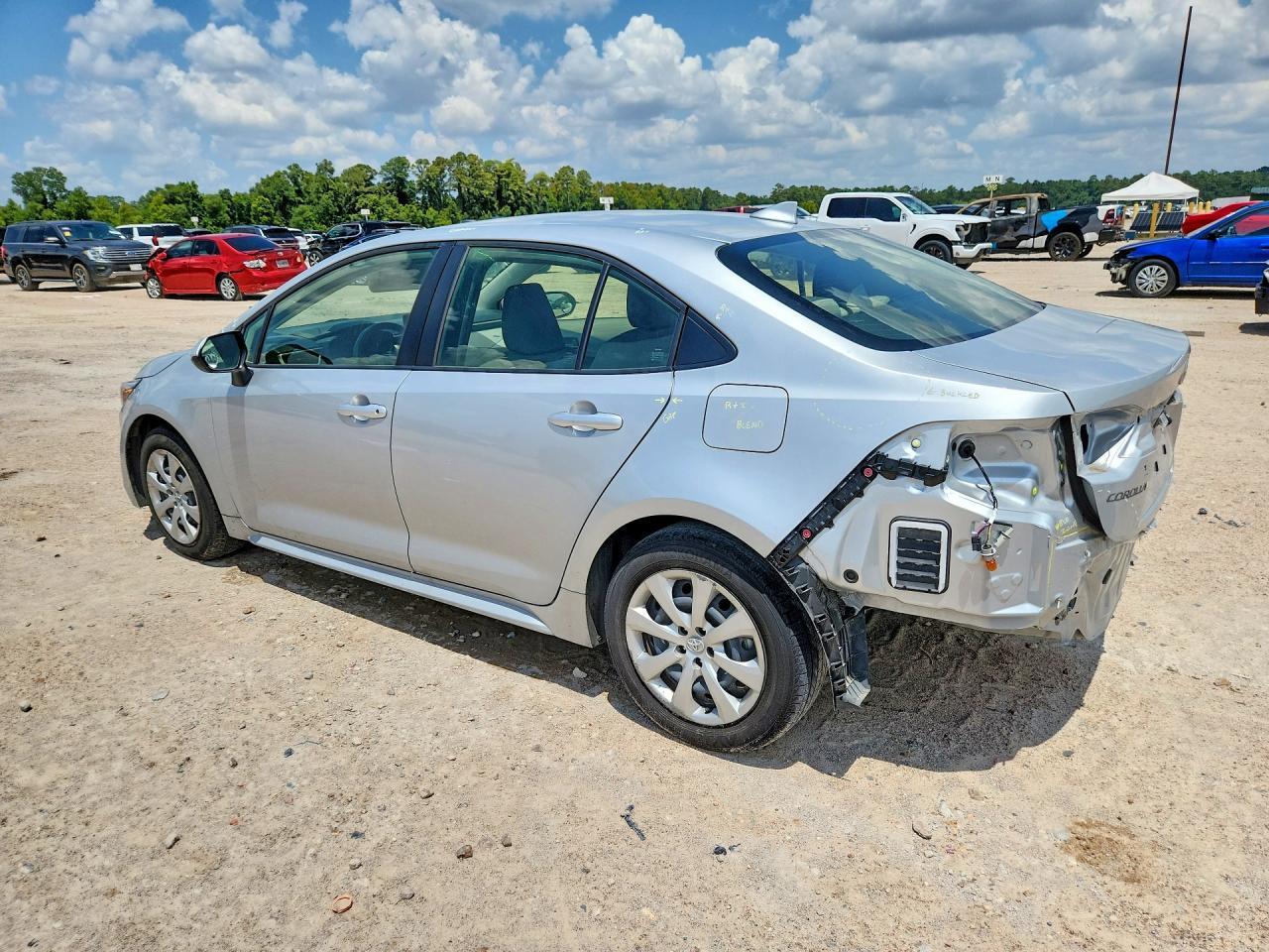 2025 Toyota Corolla Hybrid Le - Фото 2