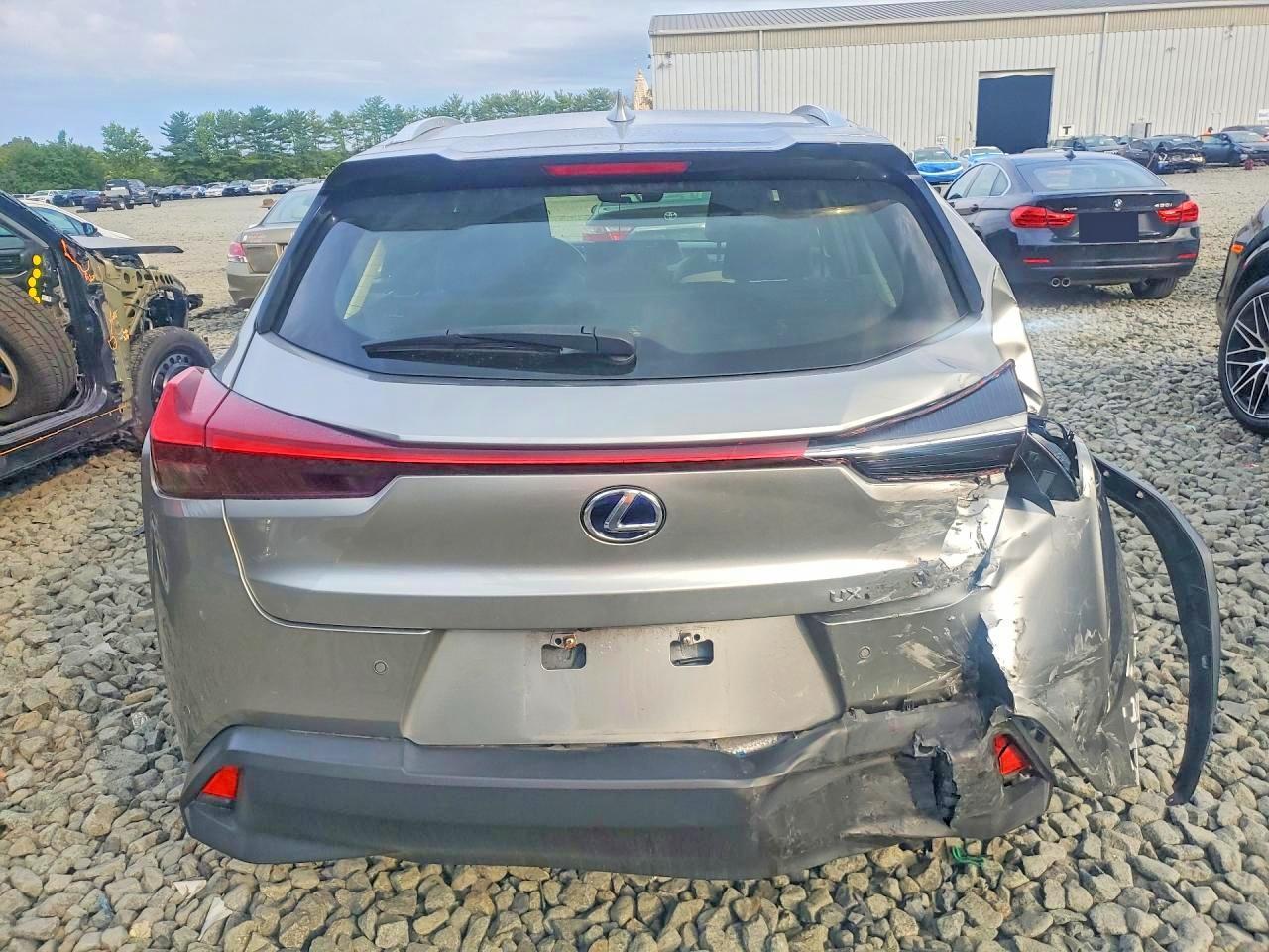 2021 Lexus Ux 250H - Фото 6