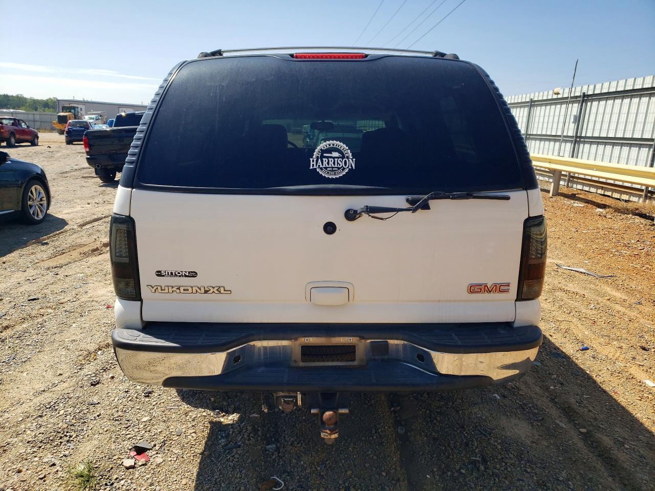2003 GMC Yukon Xl K1500 - Image 6