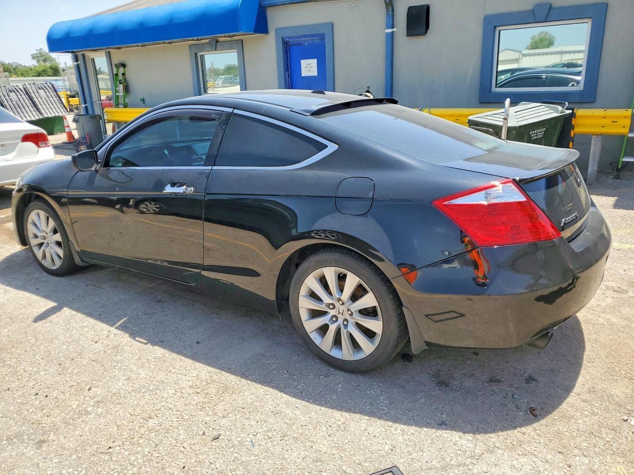 2009 Honda Accord Exl - Image 2
