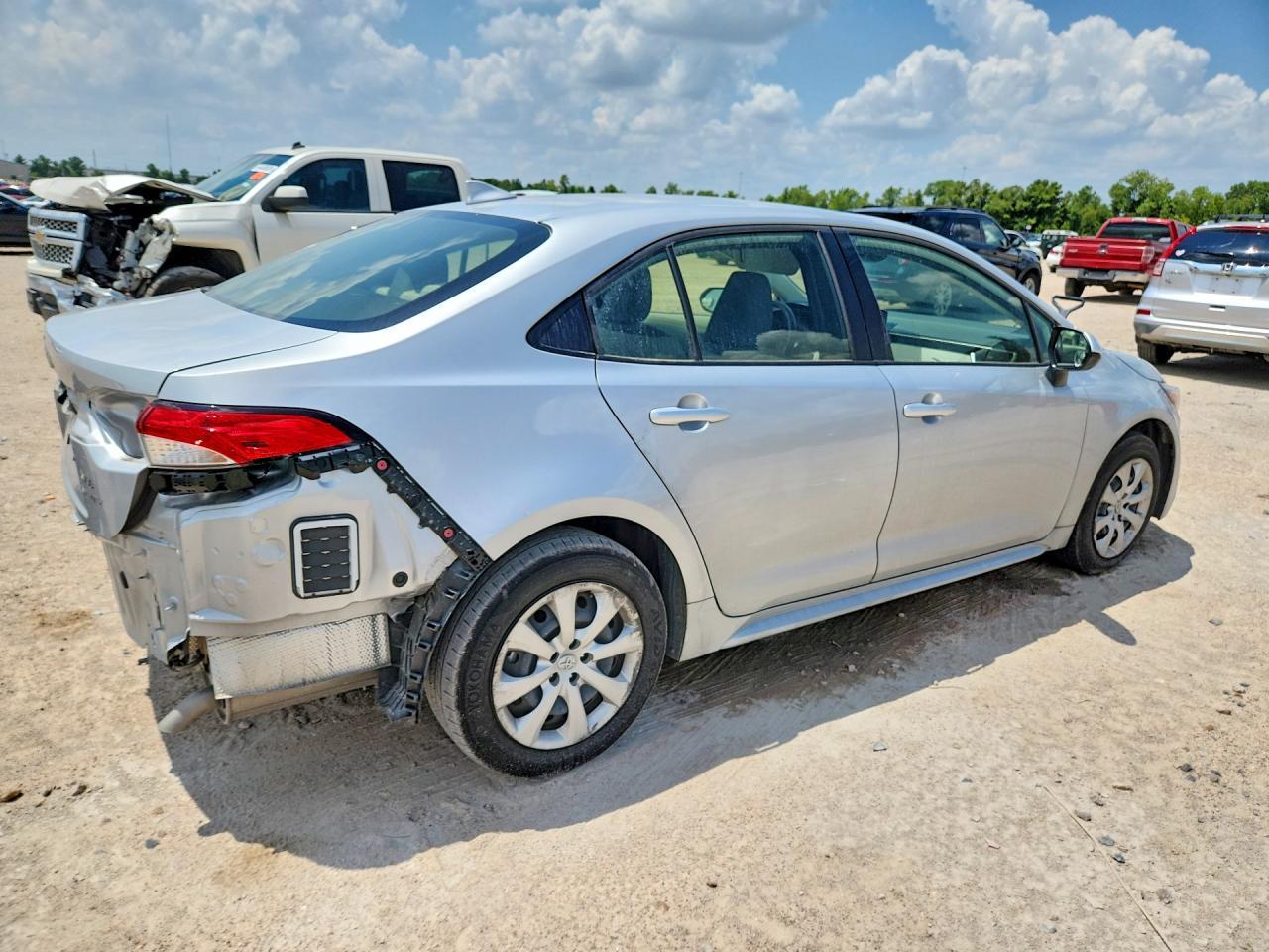 2025 Toyota Corolla Hybrid Le - Фото 3