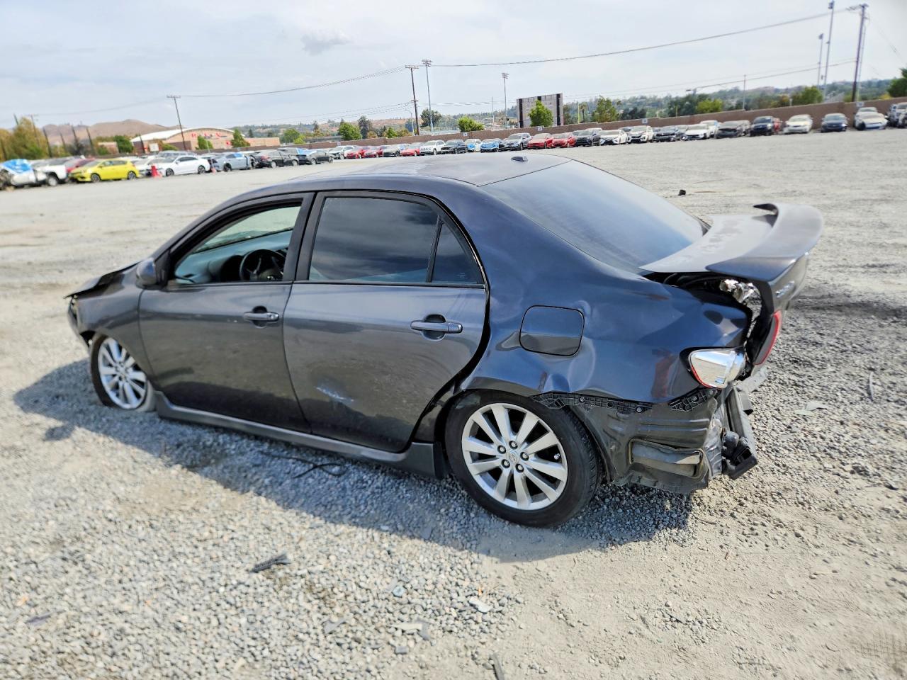 2009 Toyota Corolla S - Фото 2