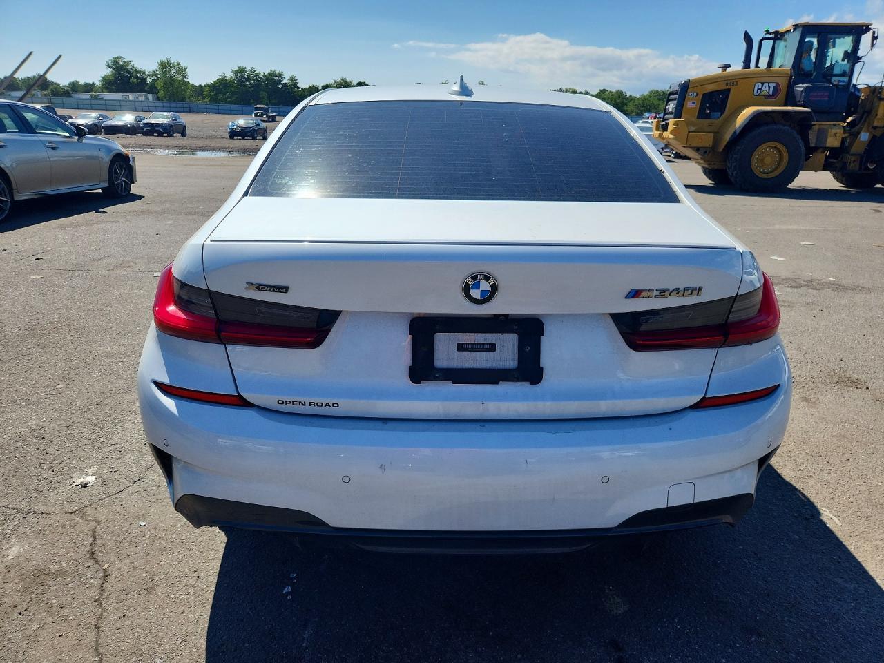 2021 BMW M340Xi - Фото 6