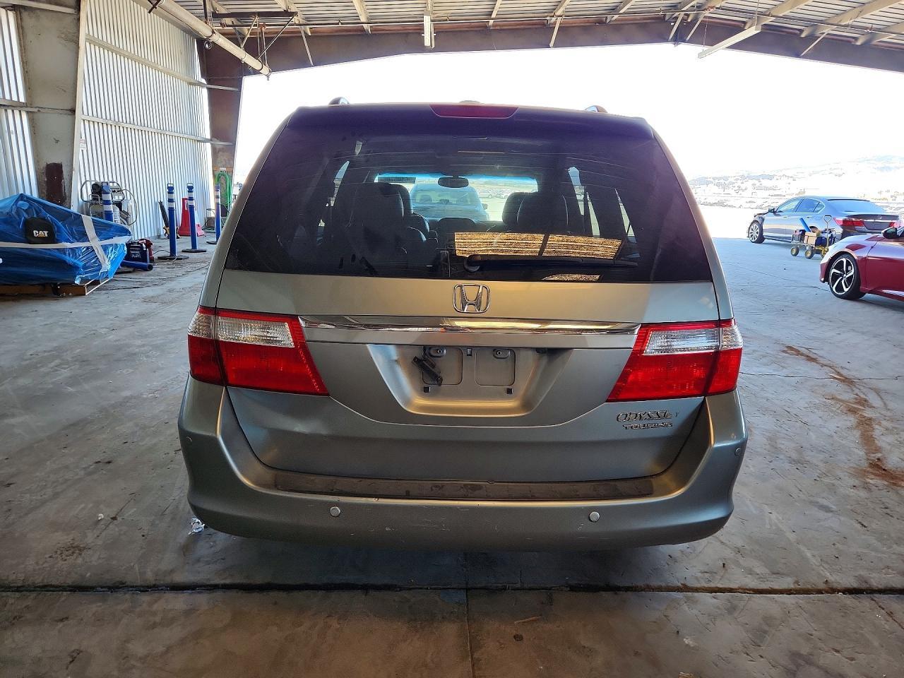 2005 Honda Odyssey Touring - Фото 6