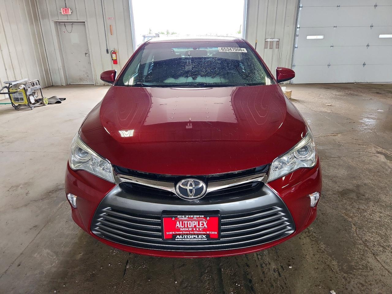 2017 Toyota Camry Le - Фото 5