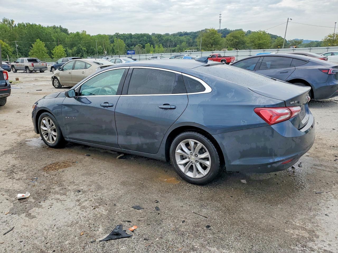 2020 Chevrolet Malibu Lt - Фото 2