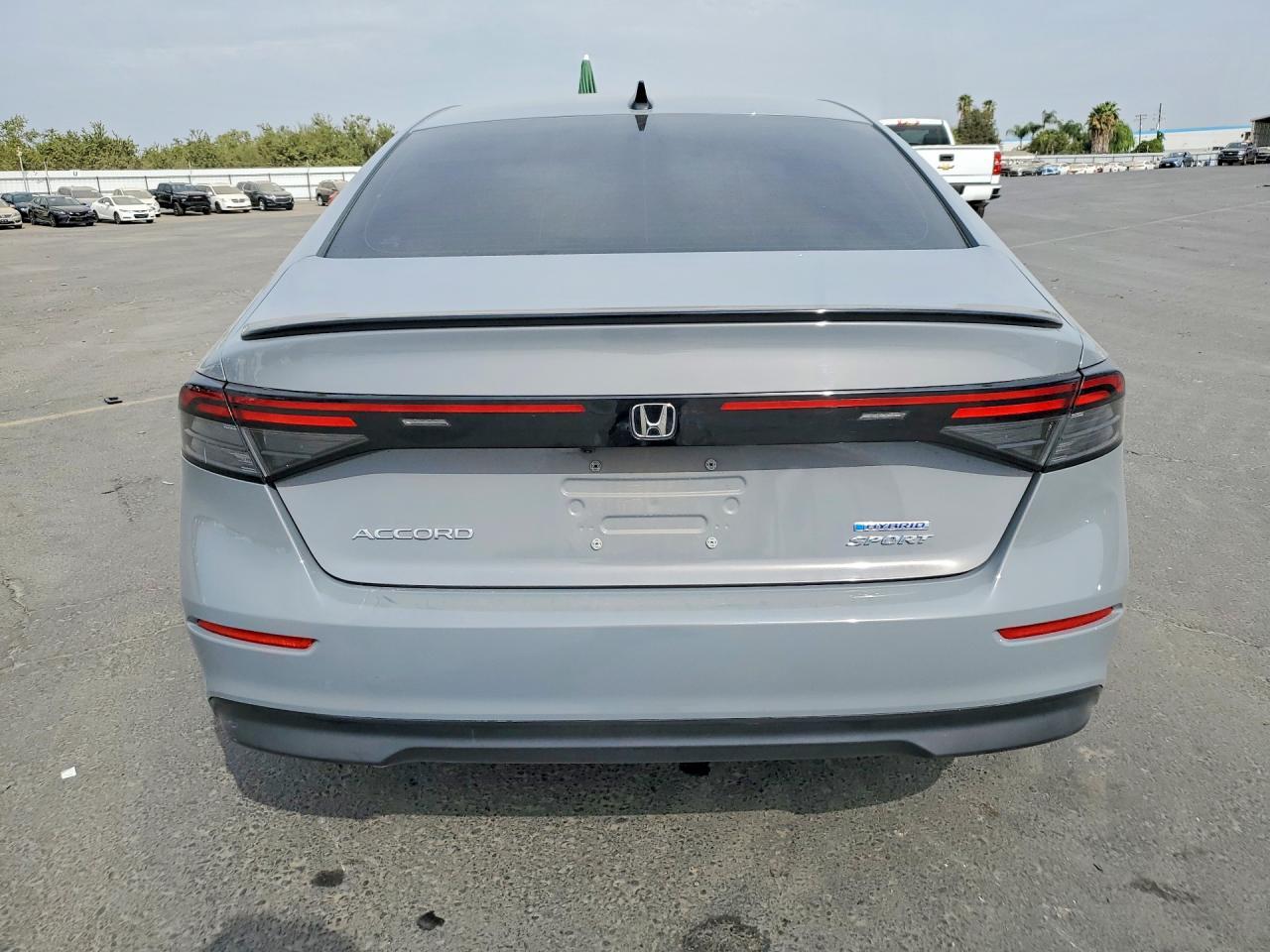 2024 Honda Accord Hybrid Sport - Image 6