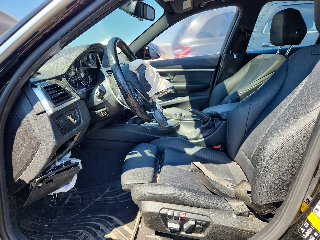 2018 BMW 330 Xi - Фото 7